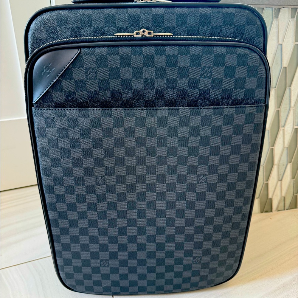 LOUIS VUITTON Damier Graphite Coated Canvas & Black Calfskin Leather Pegase 55